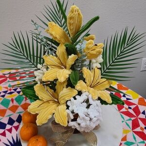 Handmade Elegant Yellow Floral Arrangement